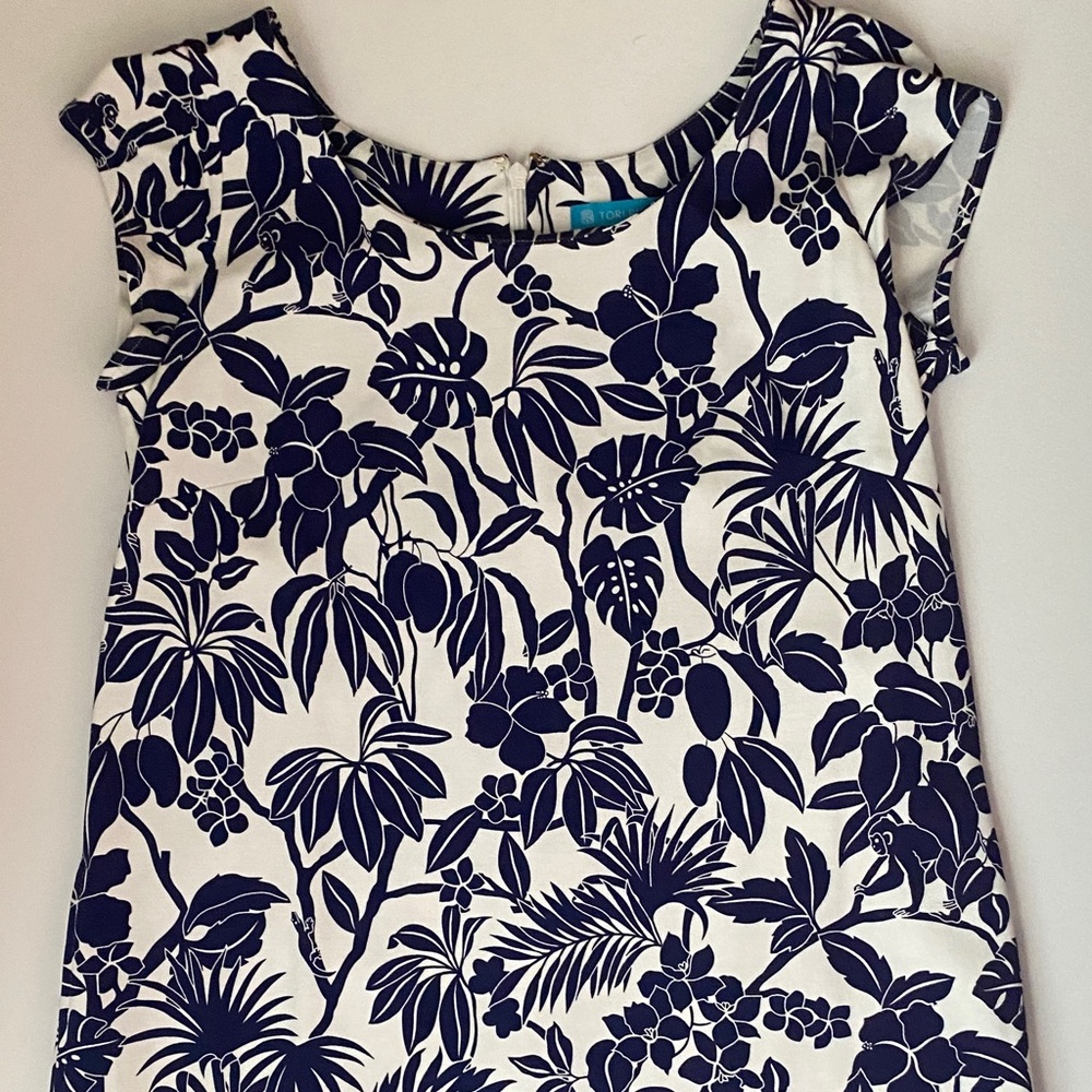 Tori Richard Navy and White Floral Top